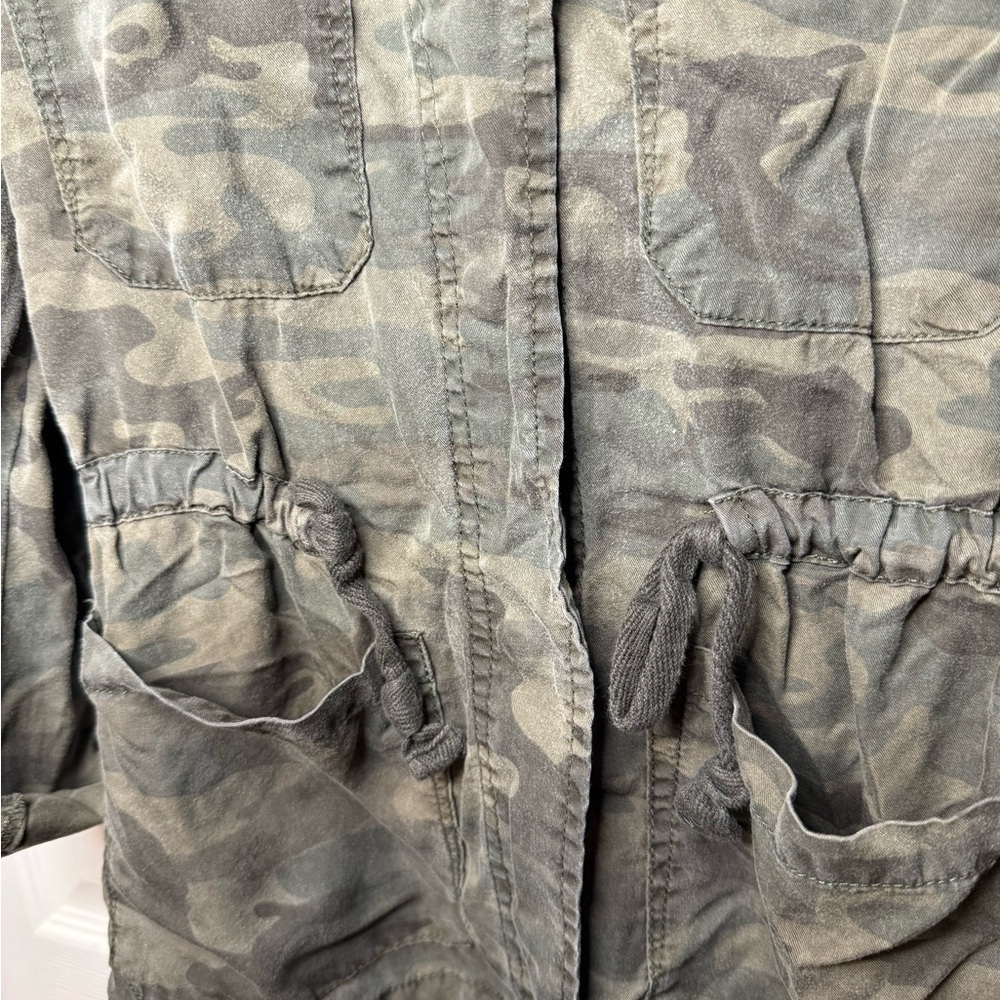 Social Standard by Sanctuary Green Camo Military Snap Jacket Size XS GUC - Picture 2 of 8